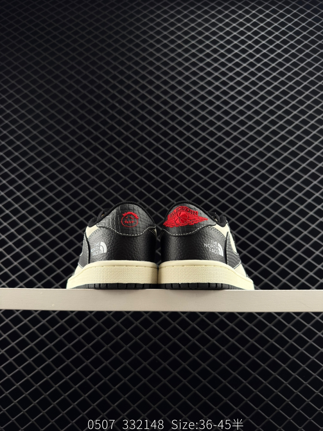 Travis Scott x Air Jordan 1 ” Reverse Mocha “